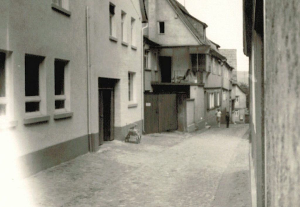 WEKUmat - Historisches Bild - erster Firmensitz in Obernburg
